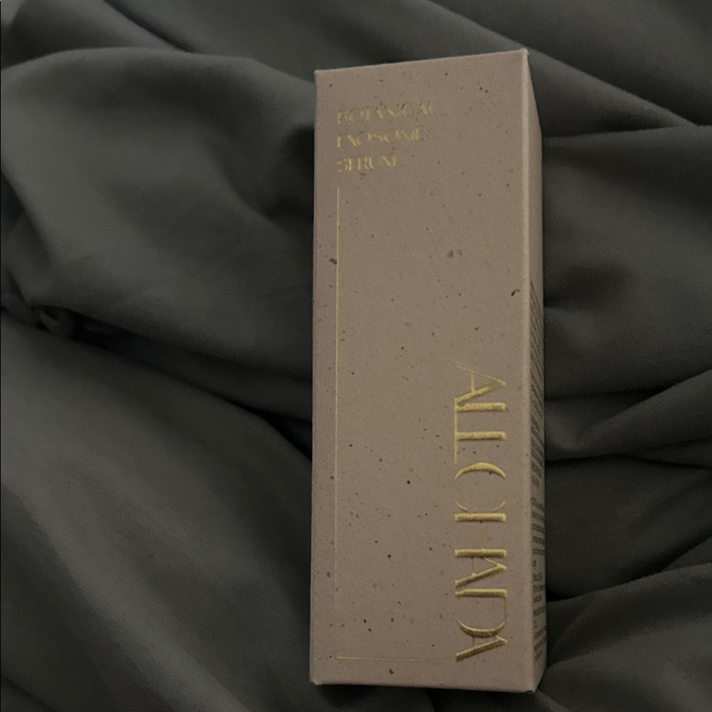 Allchada Botanical Exosome serum